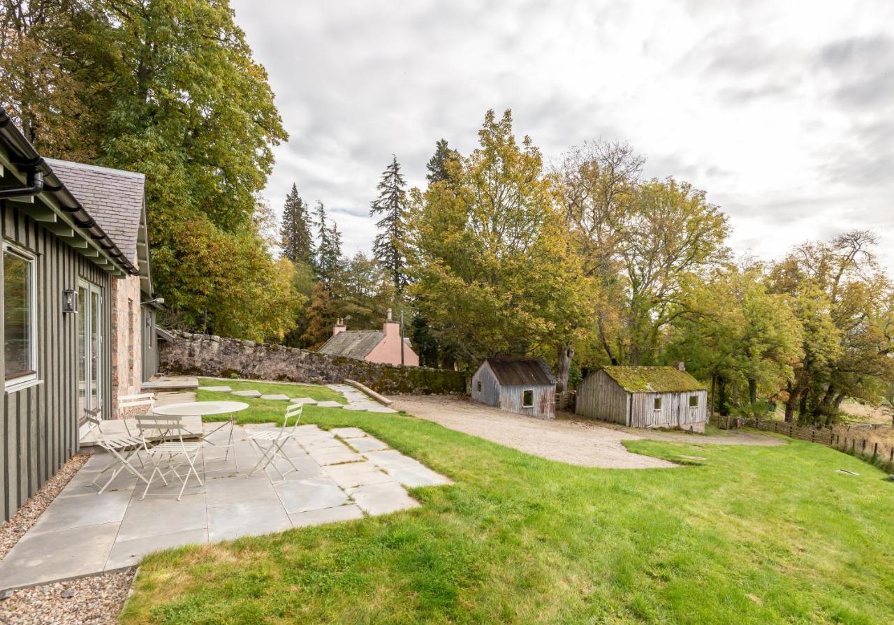 The Kennels Villa Ballogie Exteriör bild